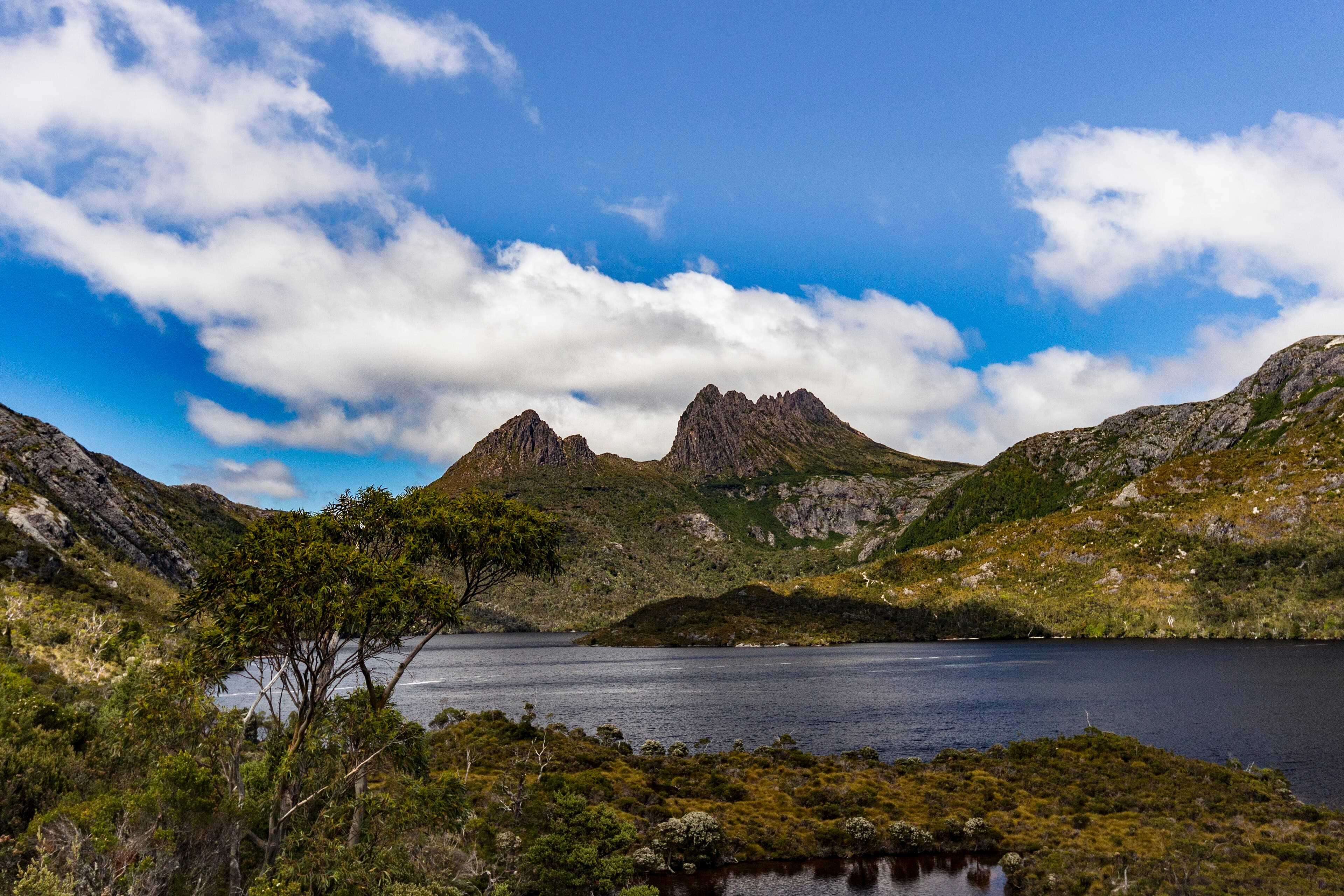 Cradle Mountain above Dove Lake in Tasmania